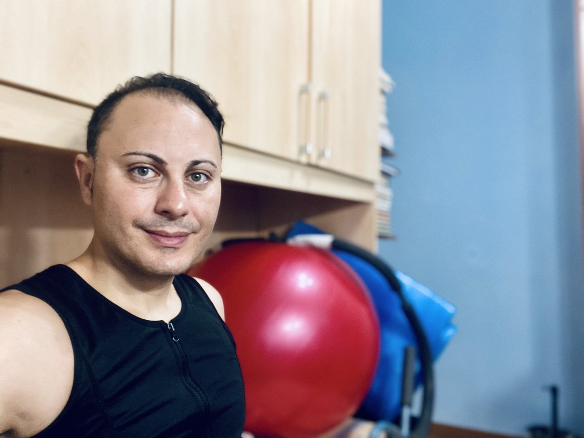 GildadeiLettori's tweet photo. Ore 05:30 Buongiorno a tutte e tutti. Buon martedì 

#wellnesscoach #wellness #allenamentoacasa #allenamentomattutino #cardiofitness #fatburning #fatburningworkout #fatburn #cyclette #atfiveam #at5am https://t.co/0b3jhZbbkA