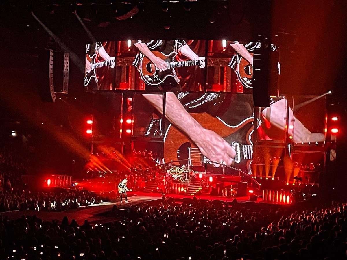 Mick Lee tweet media