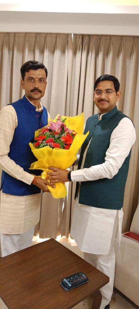 <a href="/BJP4MP/">BJP Madhya Pradesh</a> के प्रदेश मीडिया प्रभारी आदरणीय श्री आशीष जी अग्रवाल को जन्म दिवस पर हार्दिक शुभकामनाएं।
मां नर्मदा आपको सदैव स्वस्थ, सफल करें ऐसी मां से प्रार्थना हैं।
<a href="/Ashish_HG/">Ashish Usha Agarwal आशीष ऊषा अग्रवाल</a>