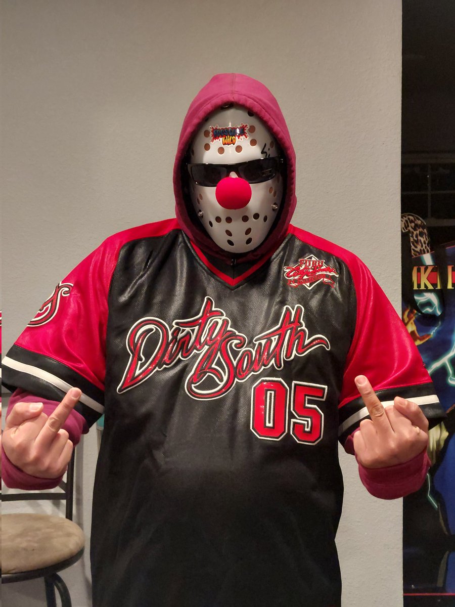 KINGofDaFUNK81G's tweet photo. RATE MY FIT FROM 1 - 69! #SickAssFoo https://t.co/lvUHaBO47s