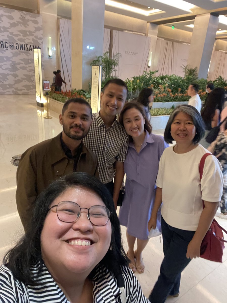 kimpotvalencia's tweet photo. Waited 7 years to be in the room where it happens! @HamiltonMusical #HamiltonInternationalTour #HamiltonMNL https://t.co/D4E2zHvcWR