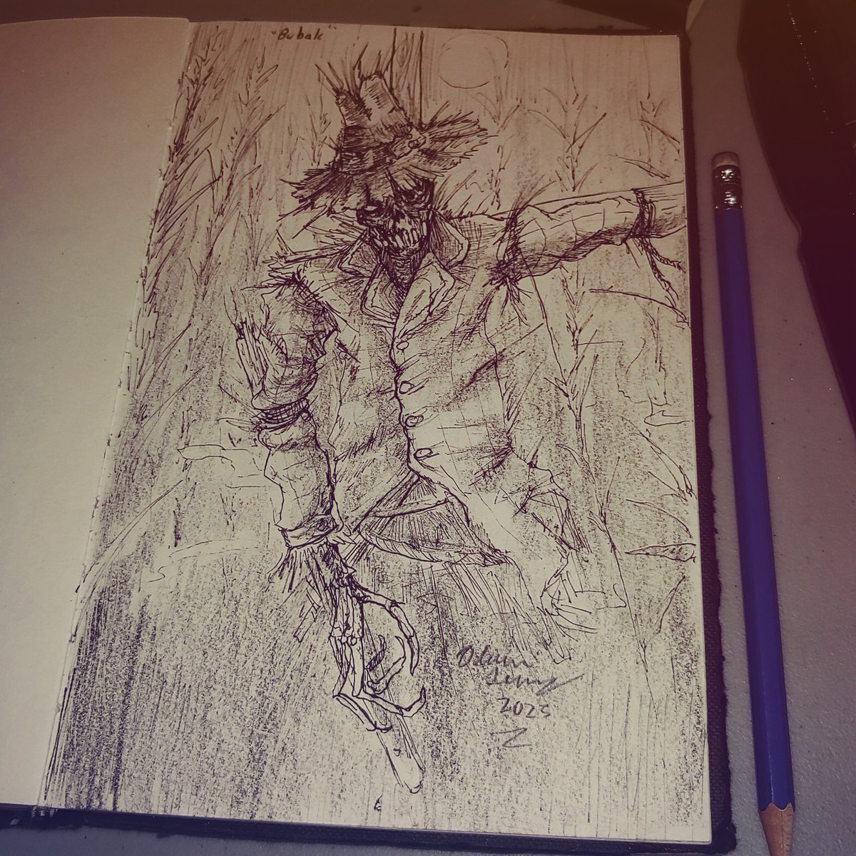 Olivier_DemersL's tweet photo. Next spooky sketch!
Here we have the #Bubak , the sack man/straw man from Czech folklore.
#halloween #autumn #autumnfestival #october #olivier_demers #sketchbook #drawing #art #artistoninstagram #scary #folklore #scarecrow #creepypasta #creepy #hello_friend https://t.co/Bv3ckRGU6E