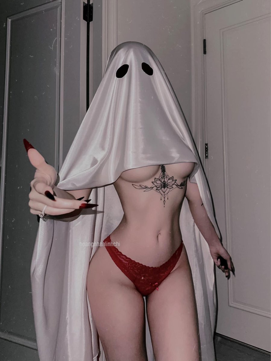 - Đàn ông có 2 sở thích: 
Kéo con gái nhà lành thành hư hỏng , khuyên con gái hư hỏng về làm lại con nhà lành .
- Đàn bà có 2 sở thích:
Nói với trai nghèo toàn chuyện tiền nong, nói với trai giàu toàn chuyện tình cảm .