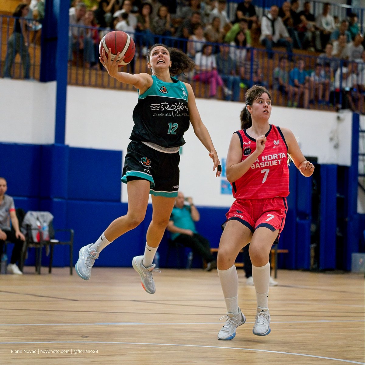 ⛹️‍♀️ MVP #LFChallenge: ¡Estas han sido las mejores jugadoras de la 🇯6️⃣!

1️⃣ <a href="/marina12gea/">Marina Gea</a> - <a href="/CABESTEPONA/">C.A.B. ESTEPONA</a> 
2️⃣ <a href="/mabel_lopez01/">Mabel</a> - <a href="/realcanoe/">Real Canoe NC</a> 
3️⃣ B. Herlihy - <a href="/cbalcobendas/">Baloncesto Alcobendas</a> 
4️⃣ N. Morro - <a href="/basquetpaterna/">Nou Bàsquet Paterna</a> 
5️⃣ <a href="/Galeron_18/">Sofía Galeron</a> - <a href="/cbalcobendas/">Baloncesto Alcobendas</a> 

🖐 Quinteto ideal ⬇
feb.es/2023/10/30/bal…
