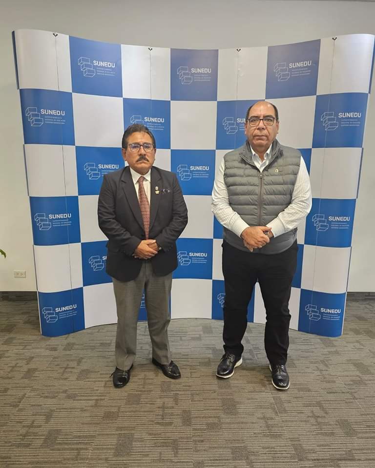 marticorenaperu's tweet image. #Oct30 ✅ | 📌Hoy sostuvimos una reunión con el Superintendente de la @SuneduPeru Manuel Castillo Venegas con la finalidad de dialogar sobre la necesidad de fortalecer el trabajo, avances y las mejoras logradas por las universidades públicas como consecuencia del licenciamiento.