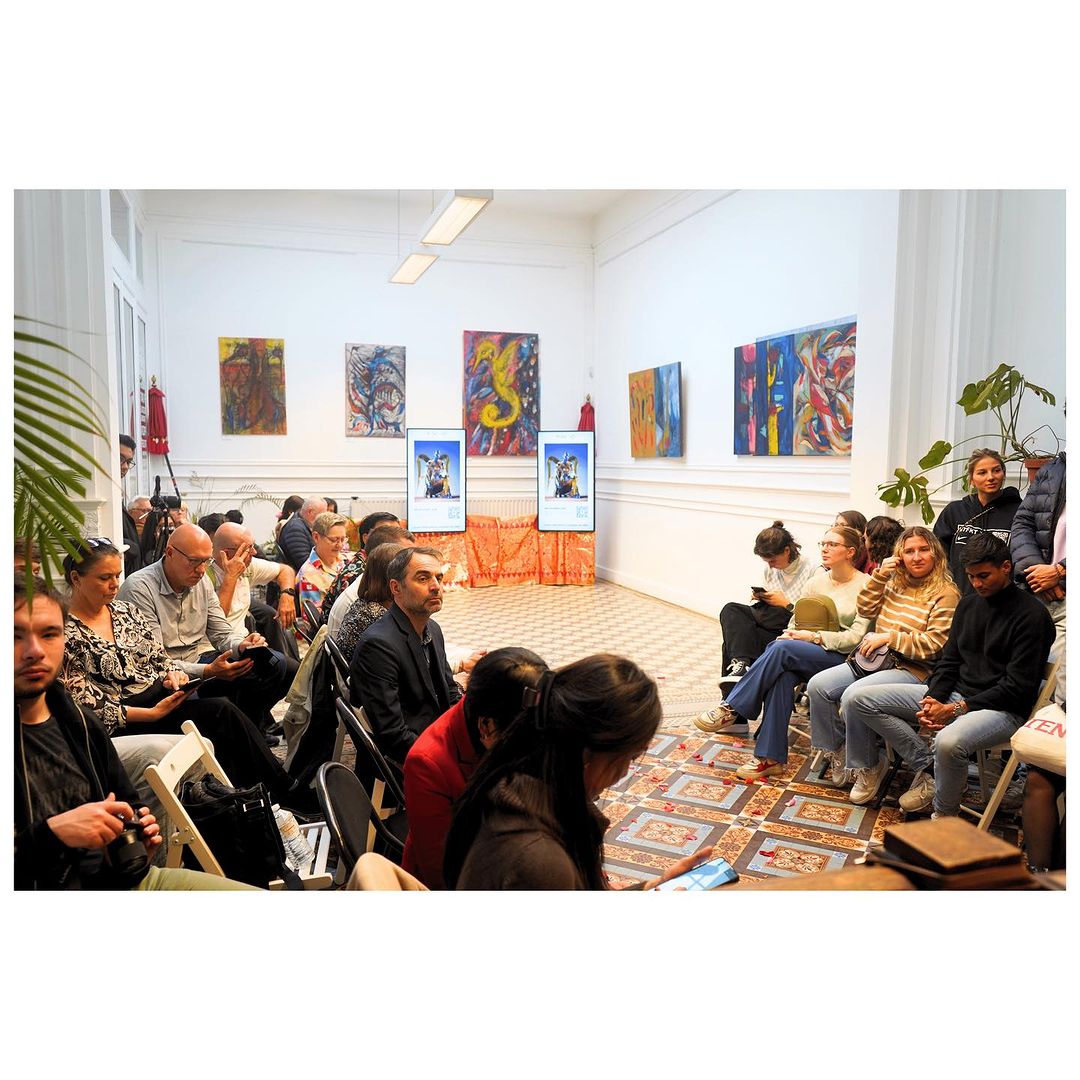 BDFW2022's tweet photo. We present to you the first Digital Fashion Show in Antwerp City, Belgium with special looks of Balinese heritage culture series, Helioverse series and Eiger Adventure series 🏝️

#drezzo #majagoesglobal #drezzoineurope #web3 #majalabs https://t.co/dGRYI6ZYDQ