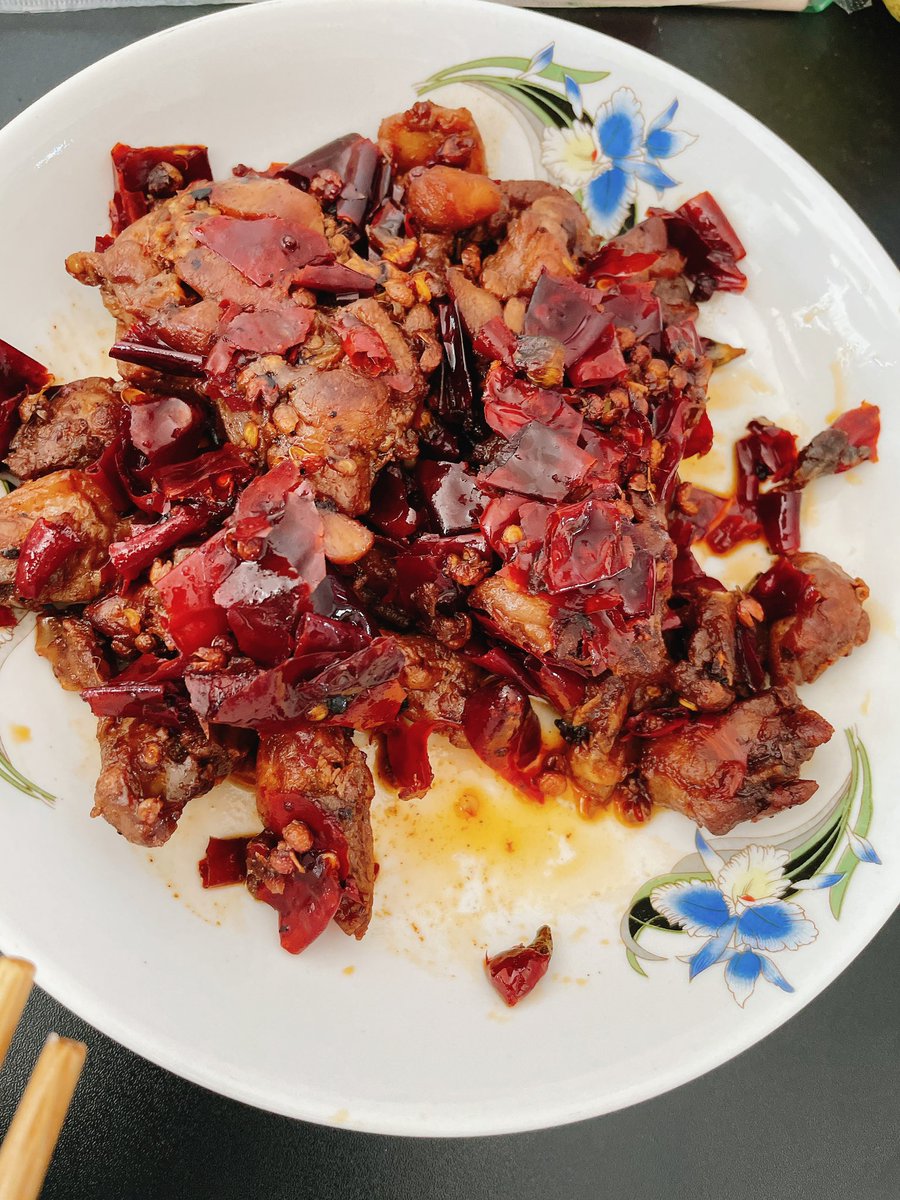 这条小鱼在乎 tweet media