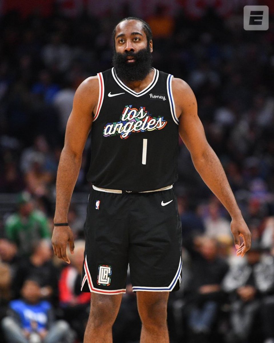 GIGANTESbasket's tweet photo. 🚨💣 ÚLTIMA HORA: James Harden, ¡traspasado a Los Angeles Clippers!

Info de @wojespn. https://t.co/UMn5f1YPqb