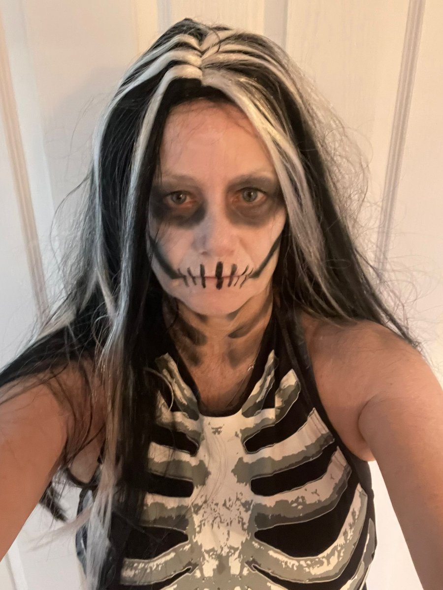 TechXerox's tweet image. Sally in Sales is in full Scare Mode today! Happy Halloween to all of our lovely customers #TechXerox #KeepingYouPrinting #TrickorTreat #Spookysweets
