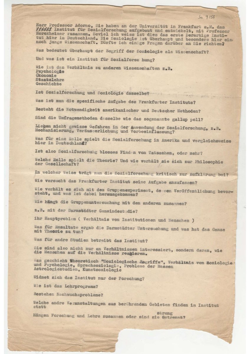Schlaglichter auf 100 Jahre IfS
Radiointerview im Süddeutschen Rundfunk, 2. März 1955: Theodor W. Adorno über die Aufgaben des Instituts für Sozialforschung
ifs.uni-frankfurt.de/schlaglichter.…
#100JahreIfS #100JahreIfS