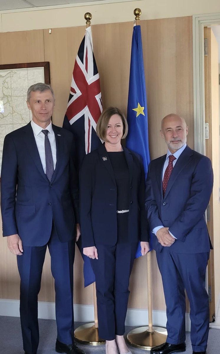 Lovely to visit <a href="/EUinAus/">EU in Australia</a>. Thank you, Ambassador <a href="/GVisentinEU/">Gabriele Visentin</a> for your hospitality and insightful exchange on EU-Australia agenda. There is life after yesterday🇪🇺🇦🇺. <a href="/Latvian_MFA/">Latvian MFA 🇱🇻 | #StandWithUkraine 🇺🇦</a>