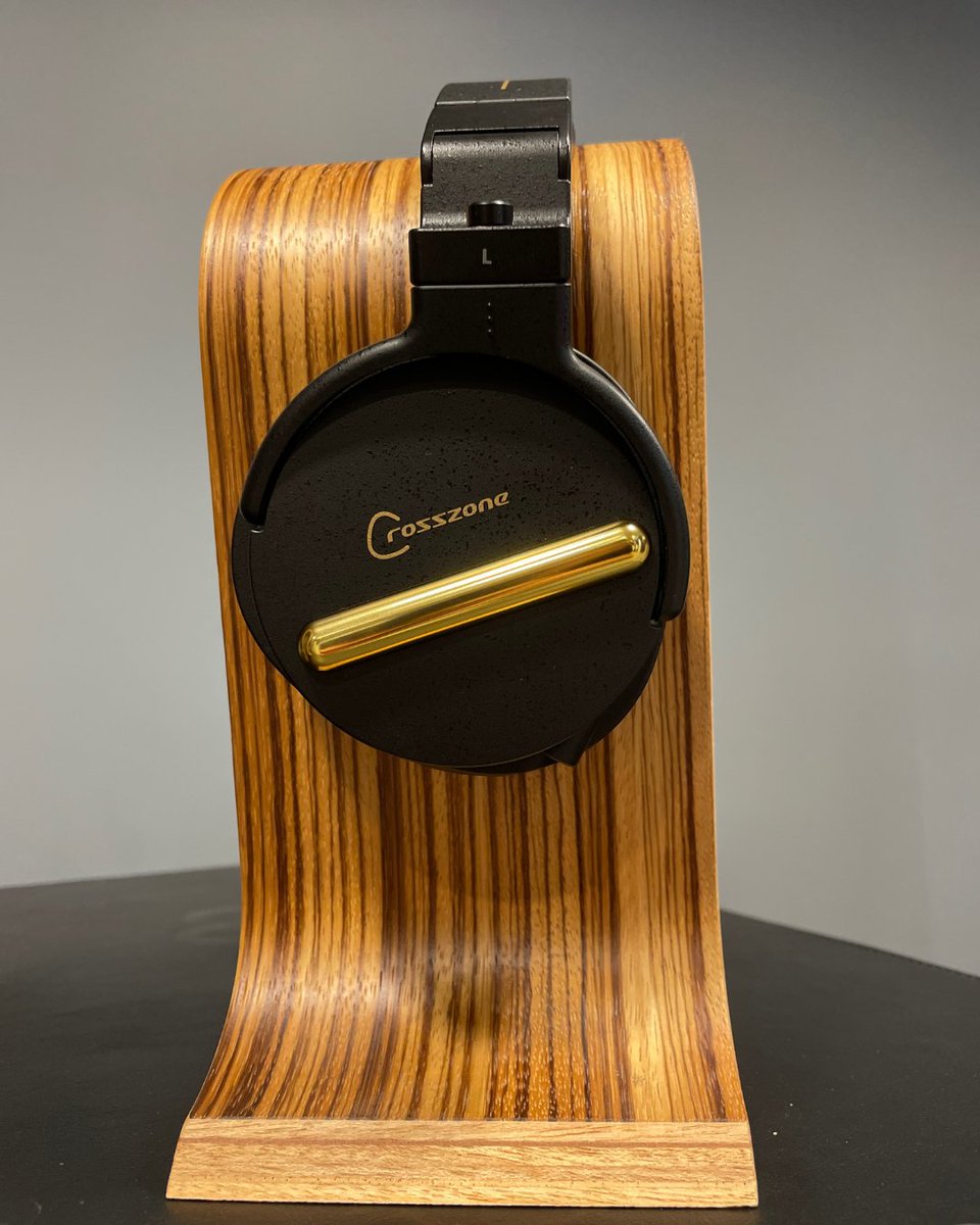 iaconohightech's tweet photo. Avec l’écoute au casque découvrez une nouvelle façon de vivre la musique chez https://t.co/Bv0LvrBLgO

Nos amplis casque Hi-Fi : https://t.co/DgLkLJ27lQ
Nos casques Hi-Fi : https://t.co/wlXnxUhT97

#hifi #hifiaudio #casque #focal #atoll #france #design #hightech https://t.co/BWxL6KS98v