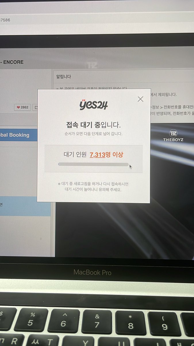 Hhunj__'s tweet photo. 아니뭐야이거뜨면되는거야?? https://t.co/HCyfUHEpuo