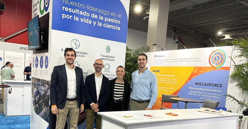 Bioiberica's tweet photo. We were in attendance at the #LPNCongress in Miami where Samuel Correa, Technical Product Manager in #AnimalNutrition, spoke about "Nutritional tools to improve intestinal health and productivity in broilers" 👏
🗣️ Find more information: