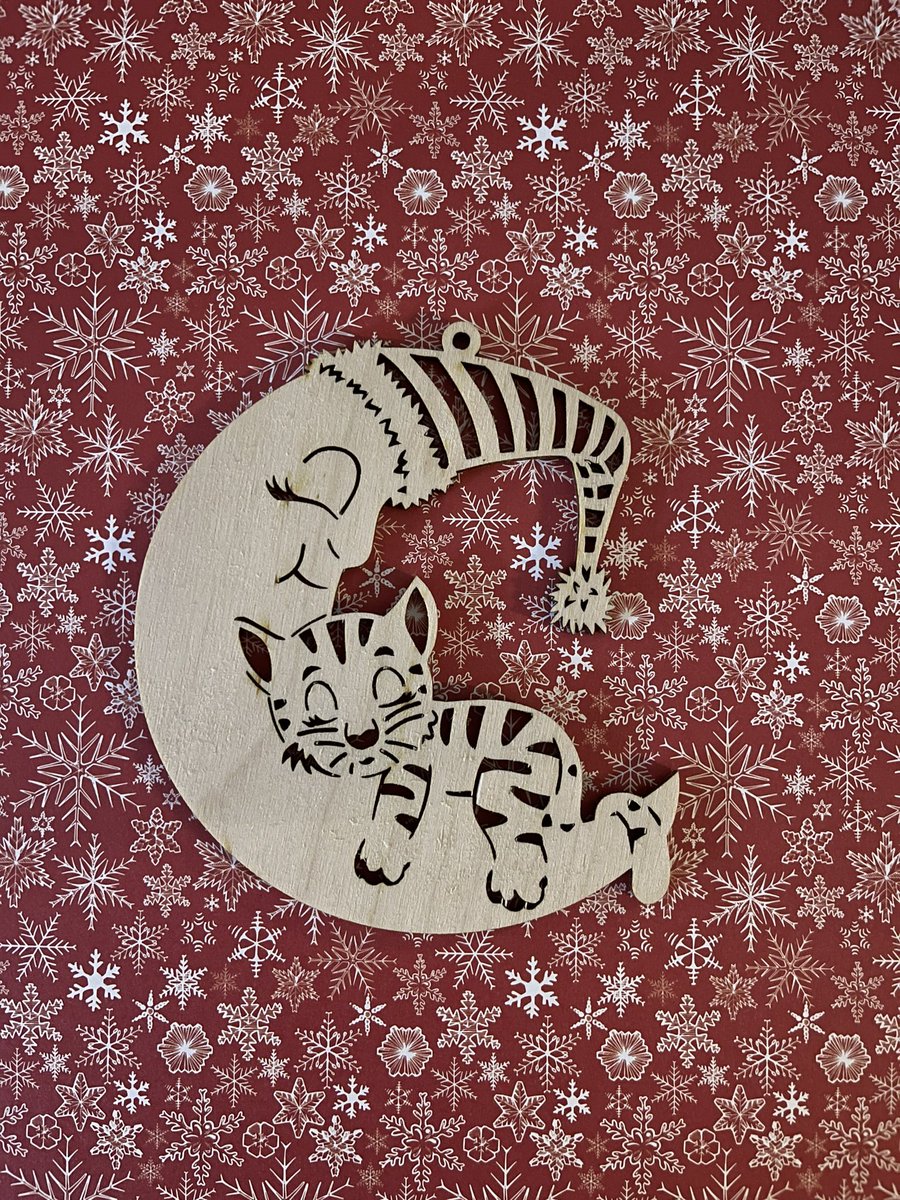 McpCreations's tweet photo. 2/2 Versions gnomes, chats, rennes :
#décorations #ornements #sapin #noël #découpelaser #gravurelaser
(Avec possibilité de personnaliser chaque découpe, sur demande, avec un prénom ou autre…) https://t.co/bmCg0L7tGF