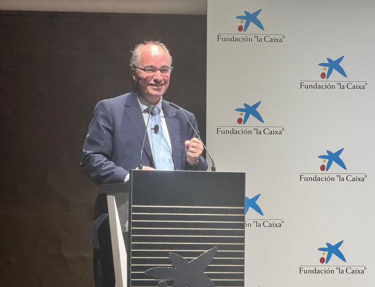 HMHOSPITALES's tweet photo. "Los test moleculares disponibles son unitumorales, multitumorales que detectan muchos tumores a la vez y su origen, pero también tenemos pruebas para pacientes con un hallazgo sospechoso".
Dr. Cubillo, director HM CIOCC Madrid #FiHM
@sanidadgob @FundlaCaixa @CSIC @CaixaForum https://t.co/iBaTM0HnDi