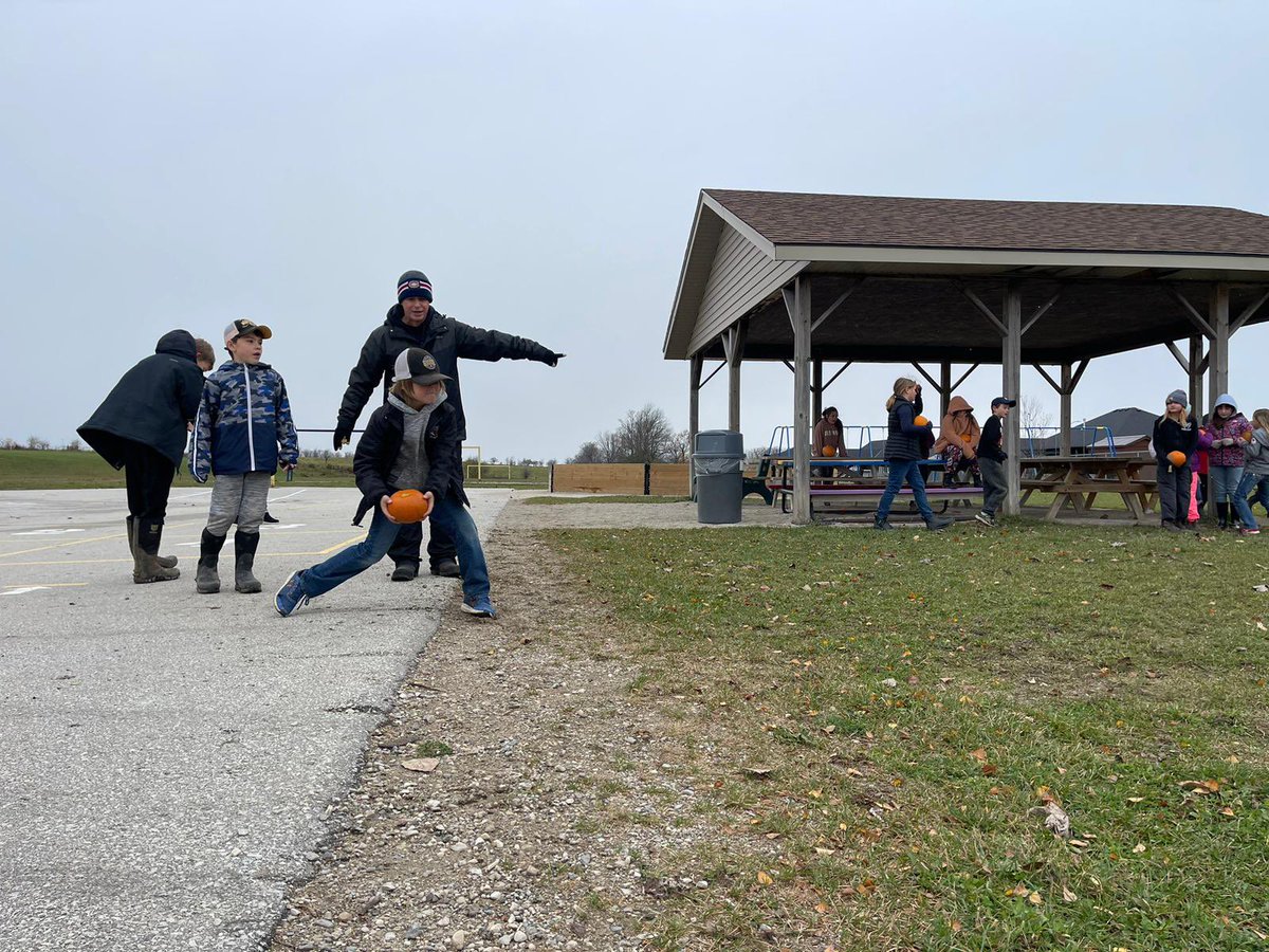 Gr 4 Tigers were chucking pumpkins yesterday!  Pumpkin Bocce Ball, Pumpkin ShotPut and Pumpkin Roll were all big hits thanks to Ashley!  Tigers have the greatest parents and spirit!