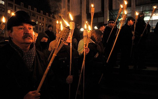 SRAntiFascism's tweet photo. #GermanEmbassy @GermanyinUA
#GermanyinUA In #Ukr Dedicated
#NaziWarMonument To #NaziWarCriminal,
Burgermeister of #Kyiv during
#HolocaustByBullets #Shoah,
#Nazi #VolodymyrBagaziy
Was Directly Involved in #MassGenocide Of
Up To 100,000 #Jews of #Kiev:#Київ.
#GeganNazis #FckAfd https://t.co/JBQnpKwI8y