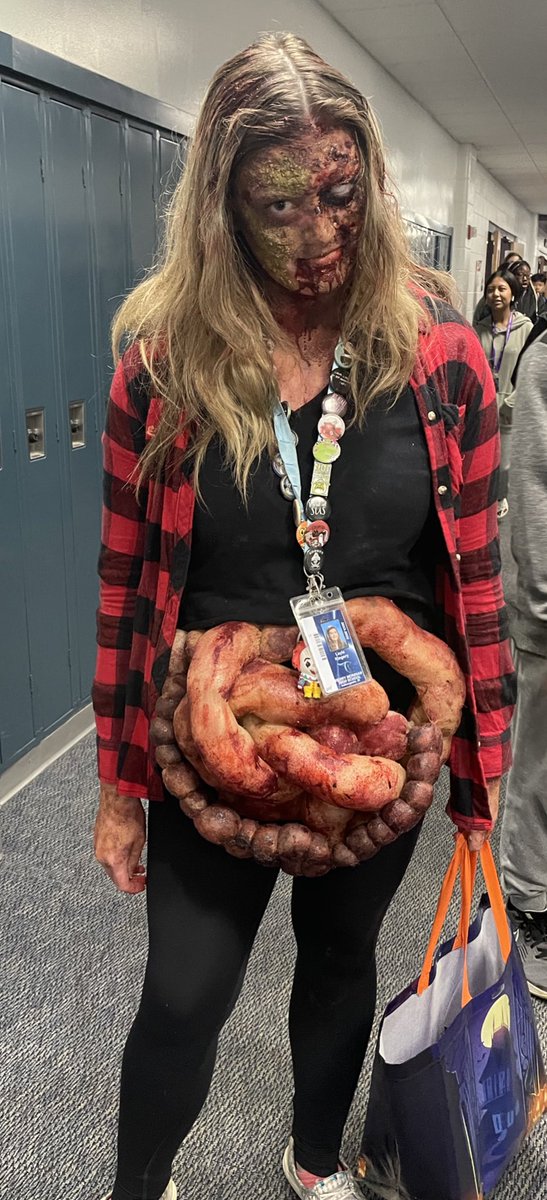 The Halloween Spirit is definitely in our hallways at PMHS.  Your Effort and Attitude is a choice, make it our kind of Tuesday Falcons. #FalconsRising