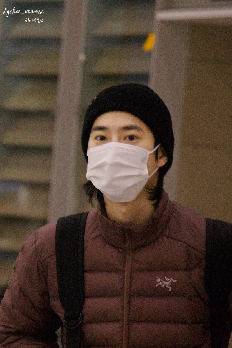 EXOGlobal's tweet photo. [PREVIEW] 231031 #SUHO arrival @ ICN Airport🇰🇷
cr. Lychee_universe 

#EXO #엑소 @weareoneEXO https://t.co/BnQBhltORo