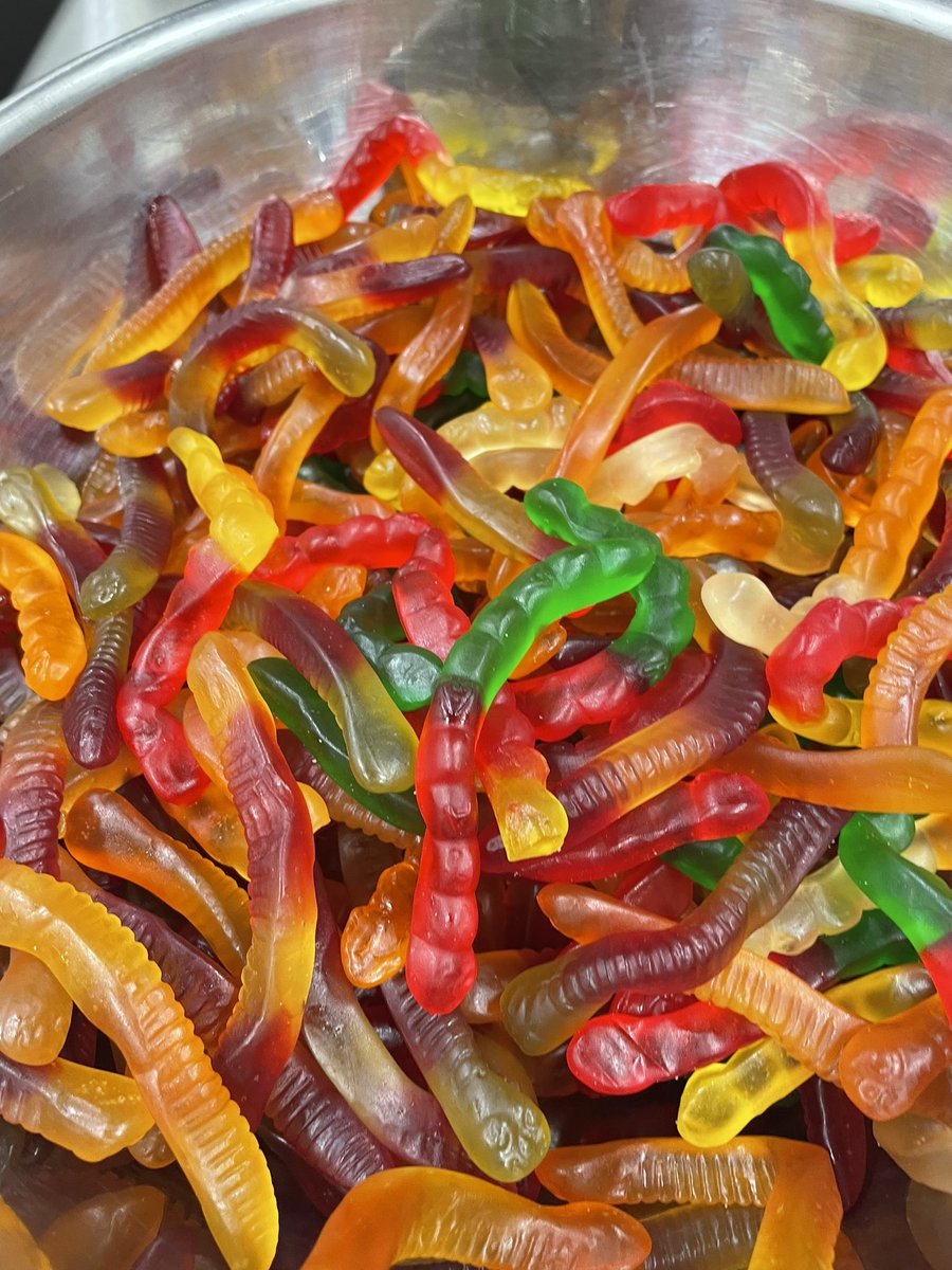 👻👻👻👻
Today’s Treat 😋😋😋