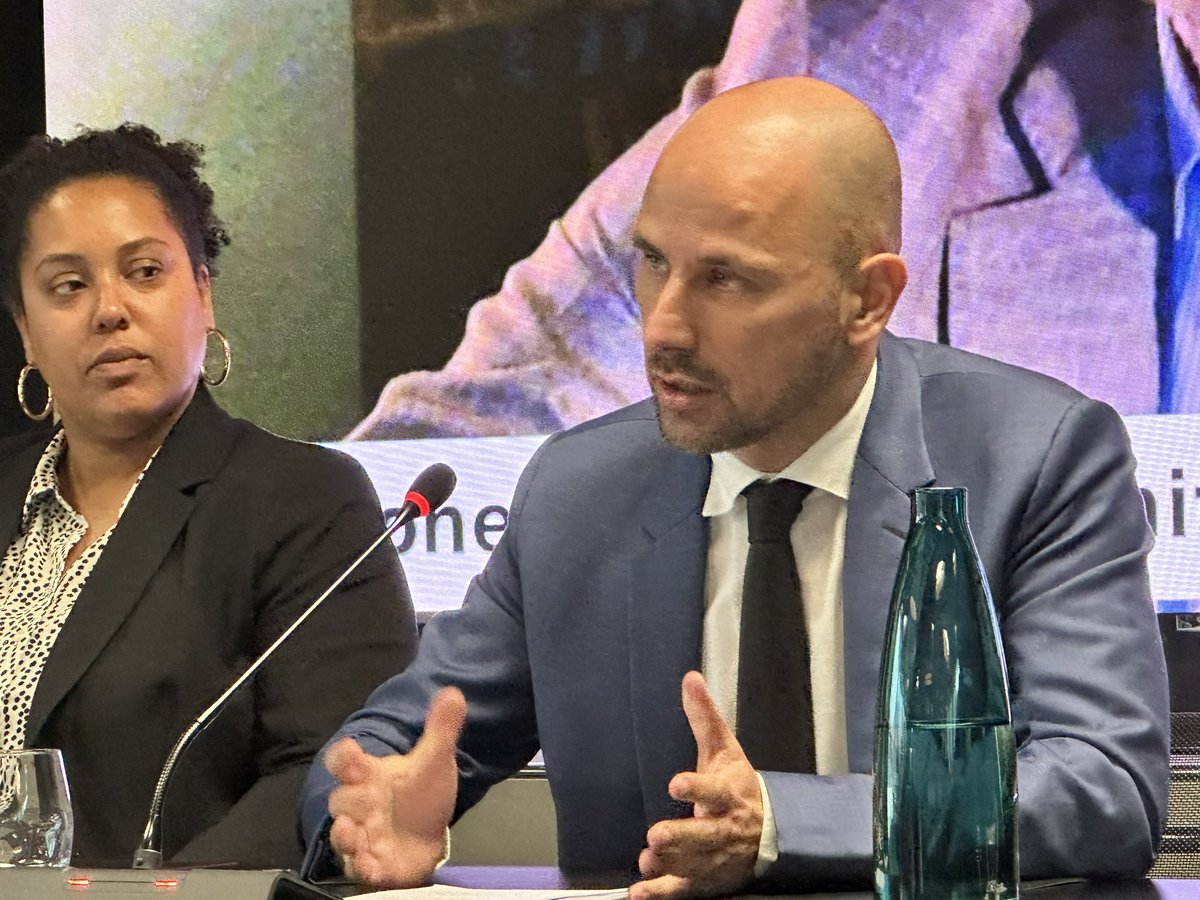 liviosarandrea's tweet photo. The need for #transitionalminerals will increase 5 fold in the next years.  Minerals related conflicts may increase at the same speed, or more says @dsolawuyi  
More focus on heightened #HumanRightsDueDiligence will be vital. Today at the Geneva #Peace week. https://t.co/13KJfpJ2yc