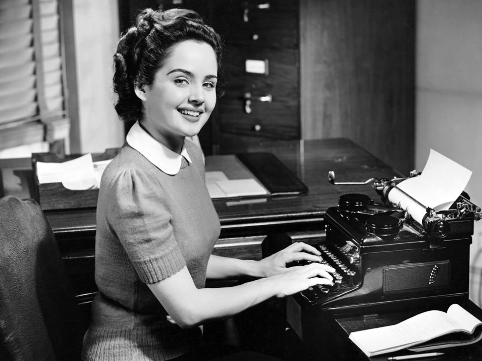 SES_LTD_UK's tweet image. Today's #interviewtip - After having your interview, make sure you send a thank you note for the position you have applied for. Can make a difference...