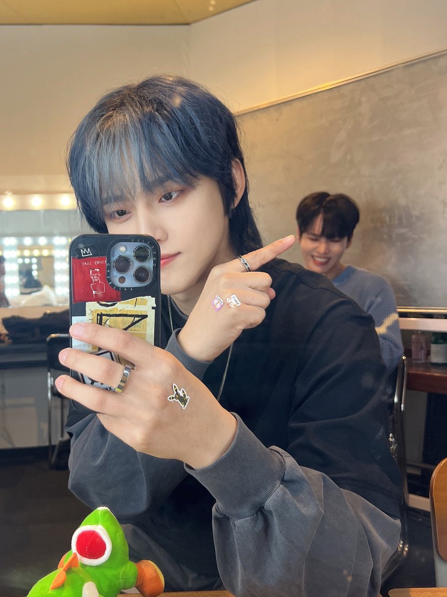 XEED_OFFICIAL's tweet photo. #그리니 #바오 #씨드

#도하 형 머가 글케 재미써? https://t.co/KmNcuzrzIb