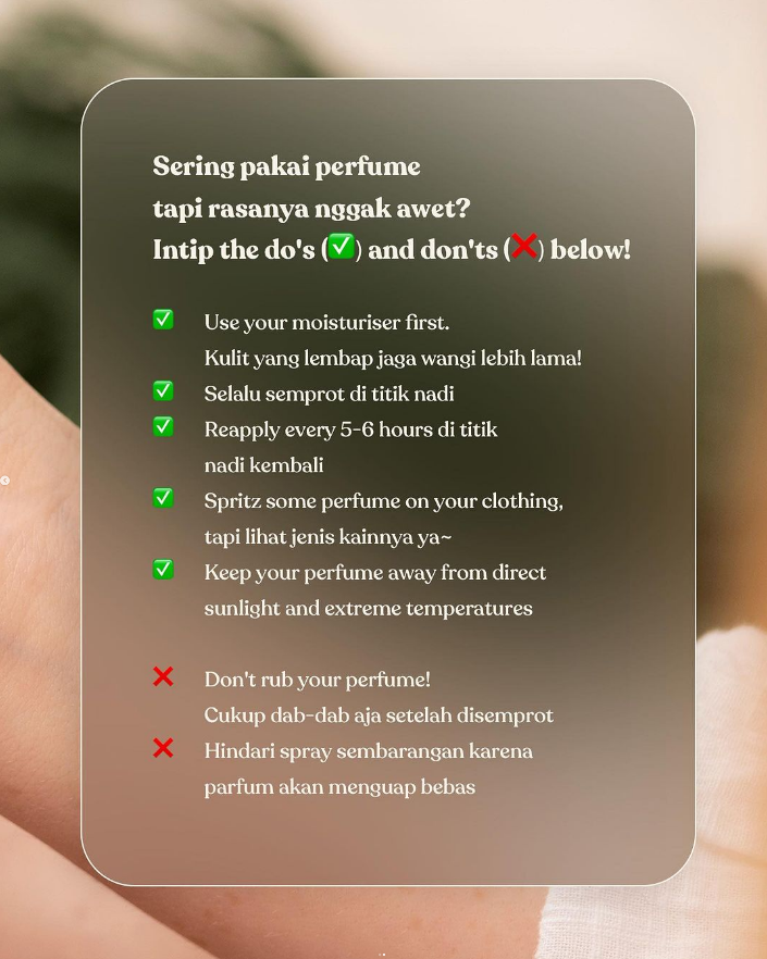 Masih sering mikir kok parfum kamu nggak awet padahal udah pakai banyak banget? 👀

Hmmm, mungkin cara pakai kamu salah tuuu. Yuk cek tips pakai parfum yang bener supaya awet seharian!