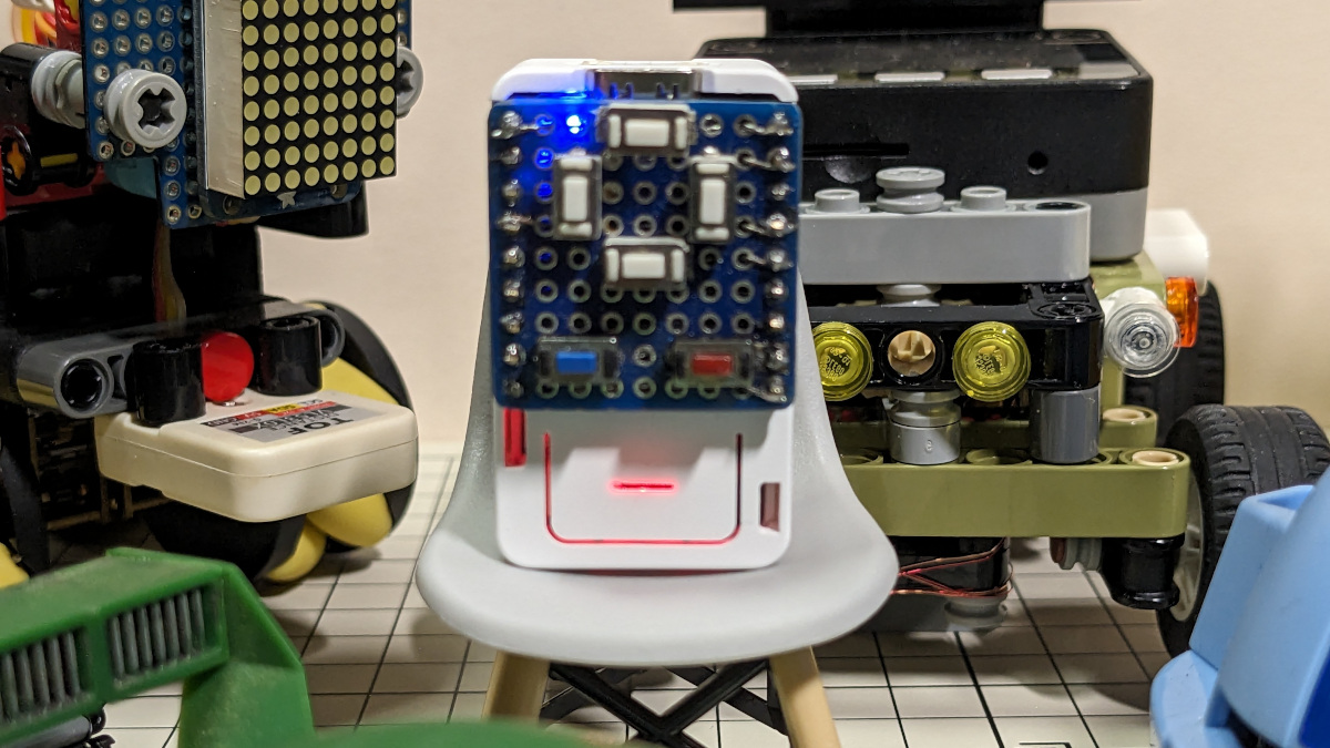 elec_leak's tweet photo. ESP-NOW Button Controller
自作RC 6タイプに対応
十字ボタンにしたかったが 四角
#N5Stack #M5Capsule https://t.co/R16ZPqskCm