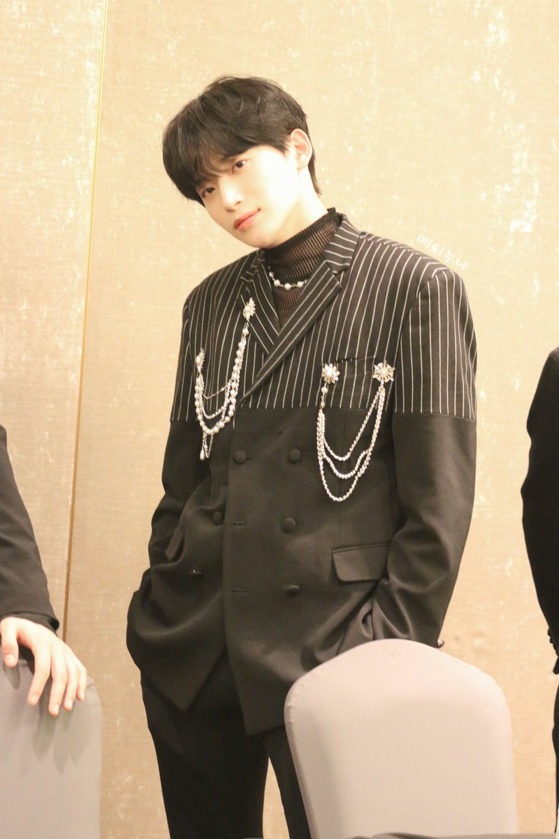 MezENuna's tweet photo. 231026 KTown Fansign event BKK

#JUNGMO #구정모 #정모 
#MASTERPIECE_IN_BKK
#CRAVITY_1ST_WORLD_TOUR
#크래비티 #CRAVITY https://t.co/zlVH26qWAn