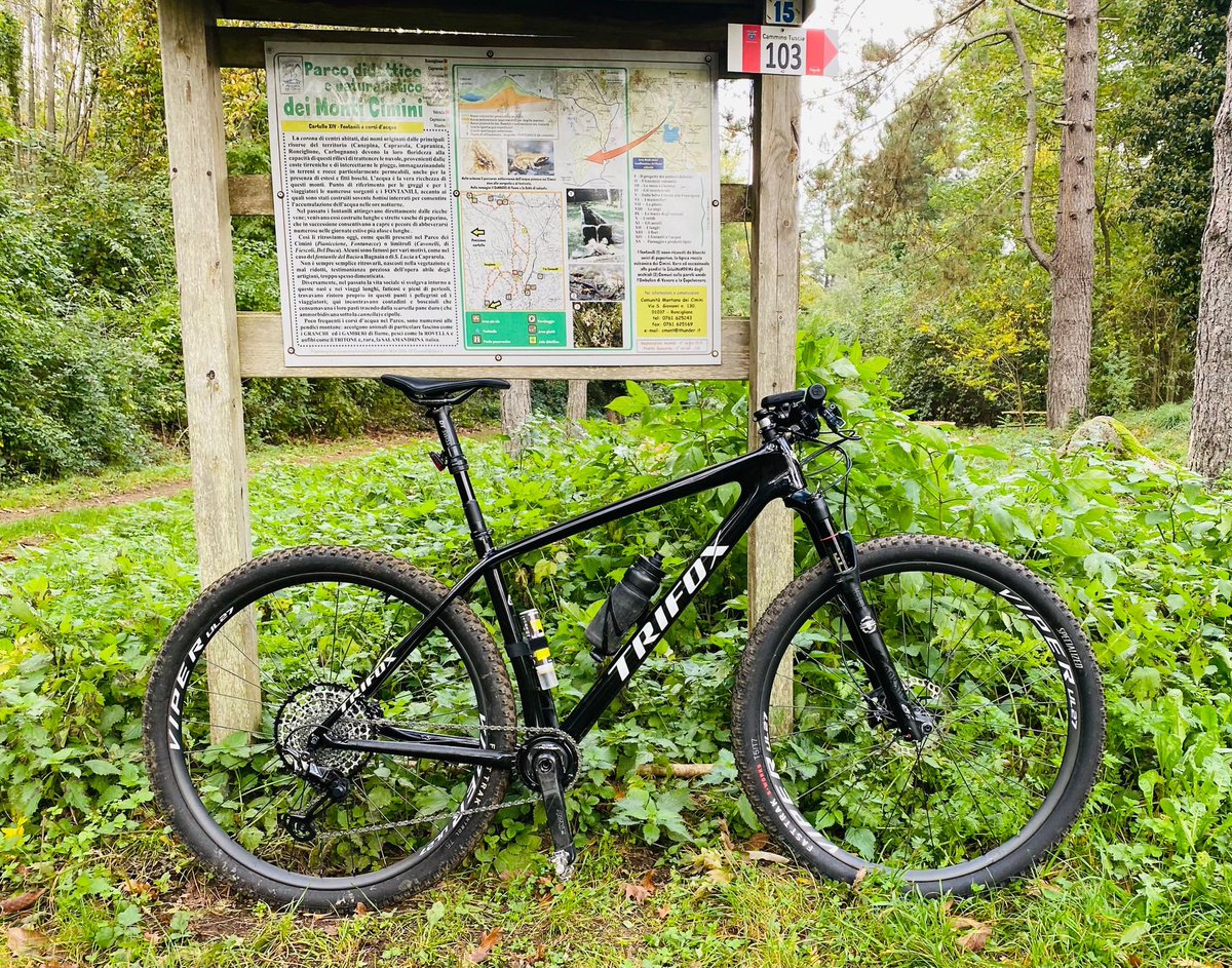 TrifoxBike's tweet image. Feel the combination of speed and freedom on this ultralight mountain bike and enjoy the natural beauty.🔥🚵‍♀️  bit.ly/45PtLd0

#sdy20 #ultralight #carbonhardtailmtb #cycling
