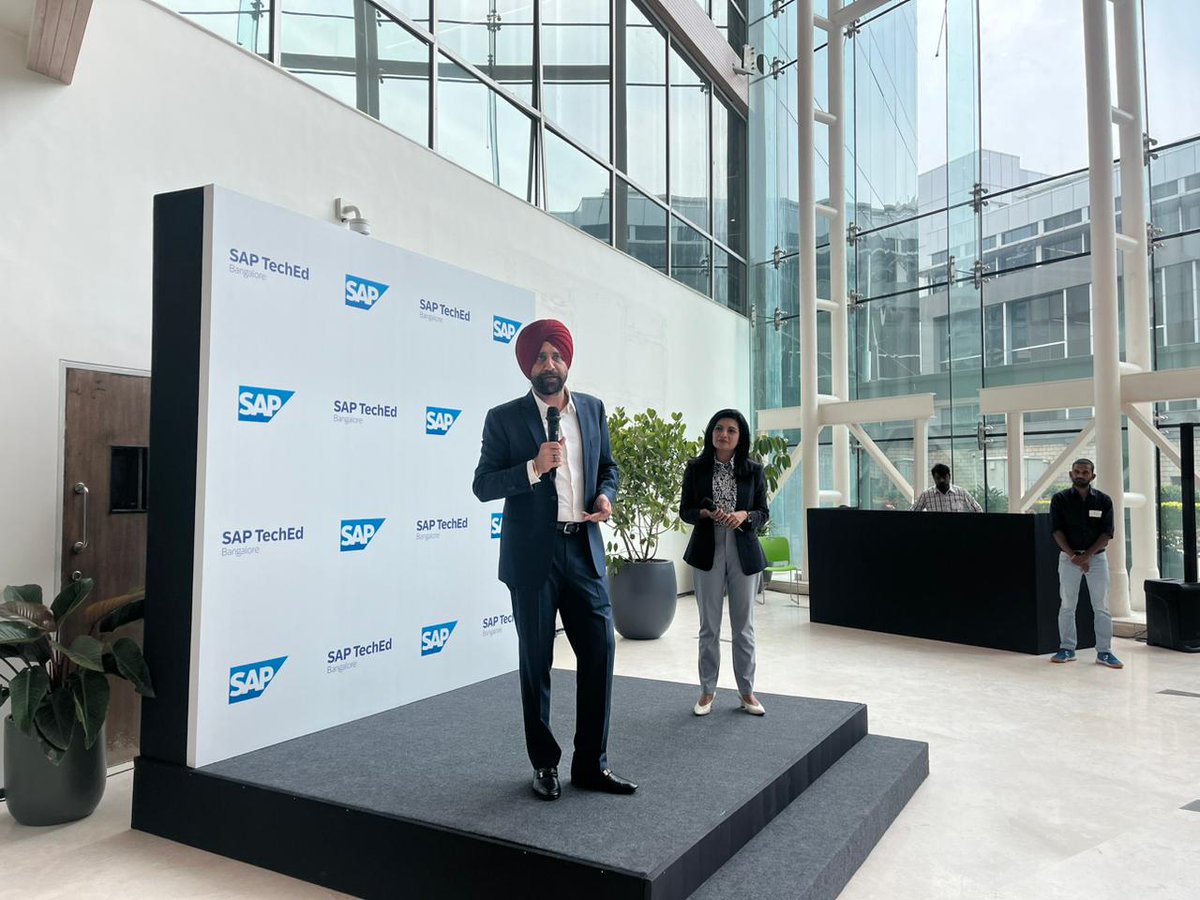 Get ready for an exhilarating day as #SAPLabsIndia welcomes the global media for the #SAPTechEd 2023 Media experiential program. 🌟
A warm welcome from our SVP &amp; MD, <a href="/gangadharansind/">Sindhu Gangadharan</a>, &amp; <a href="/SAPIndia/">SAP India</a>'s President and MD, <a href="/kulmeetbawa/">Kulmeet Bawa</a>.

Today is about to be a whirlwind of discoveries!