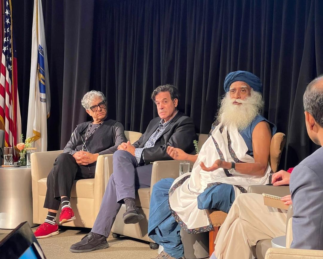 DrNarjes_'s tweet photo. Last week I had the honour of attending the Harvard Medical School Accredited Consciousness Conference with the theme of Consciousness - Science, Spirituality and Social Impact.
It was an amazing experience filled with inspiration and insights.
#success #savesoil https://t.co/yxp42qRzSY