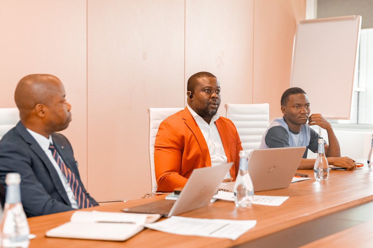 Cooperation_RW's tweet photo. This week #RwandaCooperation received delegations of @MuhFaso, Liberia Business Registry & @ZimTreasury to exchange on Rwandan model of regulation& management of urban land for residential use, vehicle fleet management & ease of Business in Rwanda. #SouthSouthCooperation. https://t.co/IN8fLe5pxu