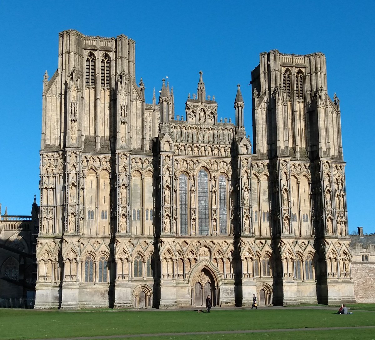 Mike Rowland (@oldplod306) on Twitter photo Looking forward to meeting fellow participants today on a <a href="/WellsCathedral1/">Wells Cathedral</a> endorsement course for <a href="/BBGuides/">British Guild of Tourist Guides</a> . Who says Old Dogs can't learn new tricks? 😀 Looking forward to meeting fellow participants today on a <a href="/WellsCathedral1/">Wells Cathedral</a> endorsement course for <a href="/BBGuides/">British Guild of Tourist Guides</a> . Who says Old Dogs can't learn new tricks? 😀