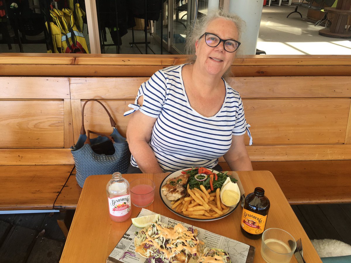 StuartRCrossman's tweet photo. Day 5 of the Festival of Carolyn continued with a simple lunch at King Tide, which is quite possibly Australia’s friendliest cafe, followed by a walk around the stunning #Brooklyn foreshore. We are so lucky to have such beautiful #Guringai bushlands only minutes from our home 🏡 https://t.co/xAyEwh2uvy