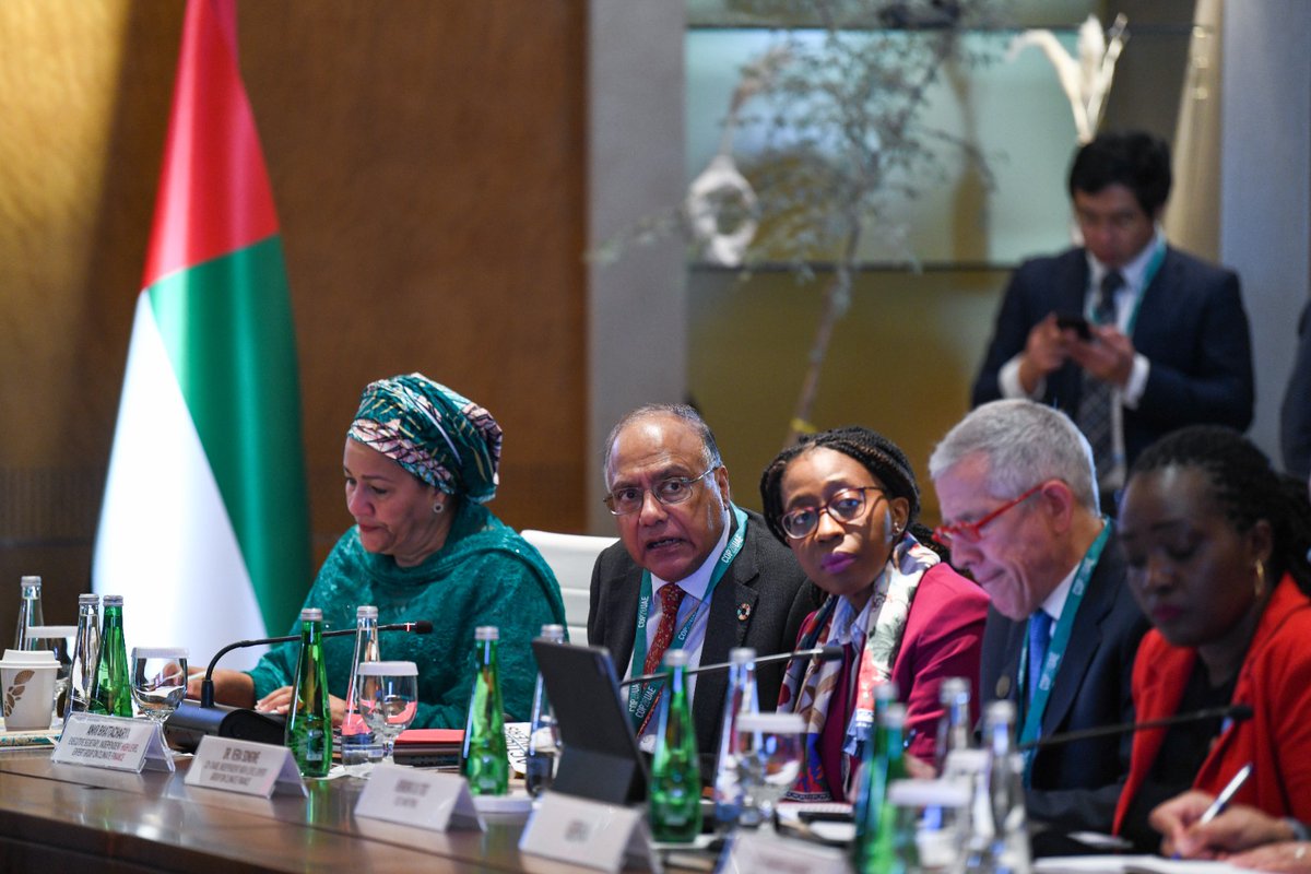 COP28_UAE's tweet image. Representatives from across 15 countries and constituencies joined a finance-focused Pre-COP session on accelerating momentum behind ambitious outcomes to fix climate finance at COP28.

#UniteActDeliver #PreCOP #COP28