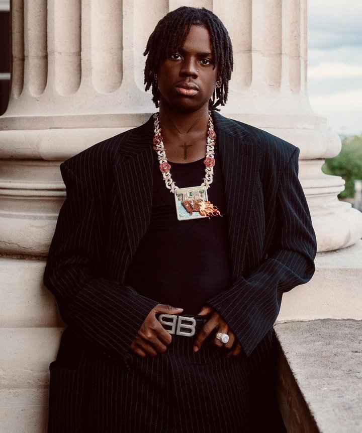 Rema hamfikii mond hata asilimia 10 lakini inakuwaje anakubalika sana duniani ?