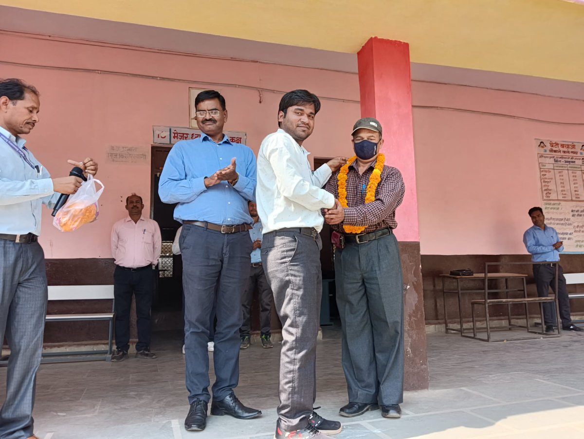 GunaNehru's tweet photo. नेहरू युवा केन्द्र गुना जिला युवा अधिकारी व उप निदेशन श्री एस एन जयन्त जी के निर्देशन मे लोहा पुरुष सरदार वल्लभभाई पटेल जी की जयंती के उपलक्ष में शासकीय उत्कृष उच्चतर माध्यमिक विद्यालय गुना में कार्यक्रम आयोजित किया गया
#nyksindia
#UnityDay2023 
#sardarvallabhbhaipateljayanti https://t.co/3EuEYpWmiv