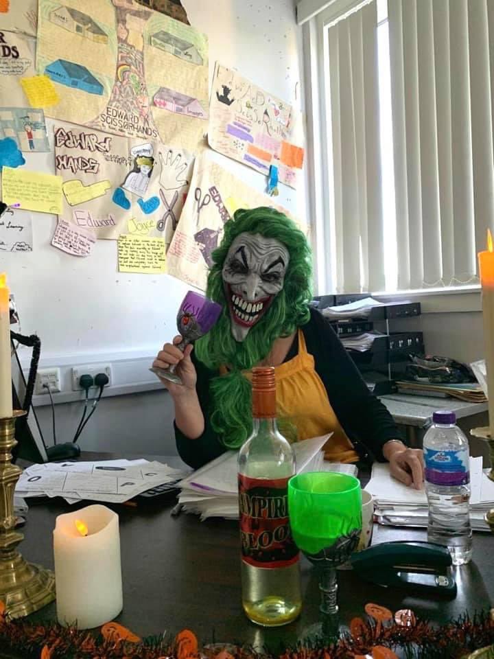 RHS English & Library tweet media