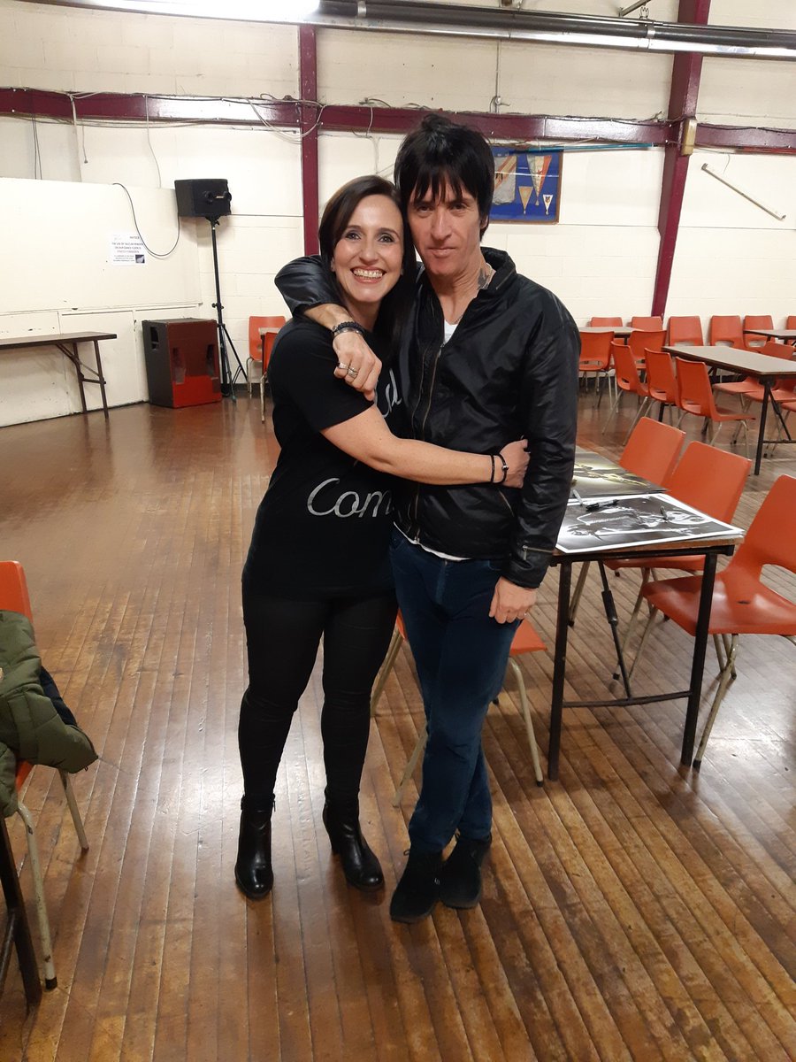 niamhmuld's tweet photo. Happy Birthday @Johnny_Marr xxx https://t.co/XQF2yJZqzv