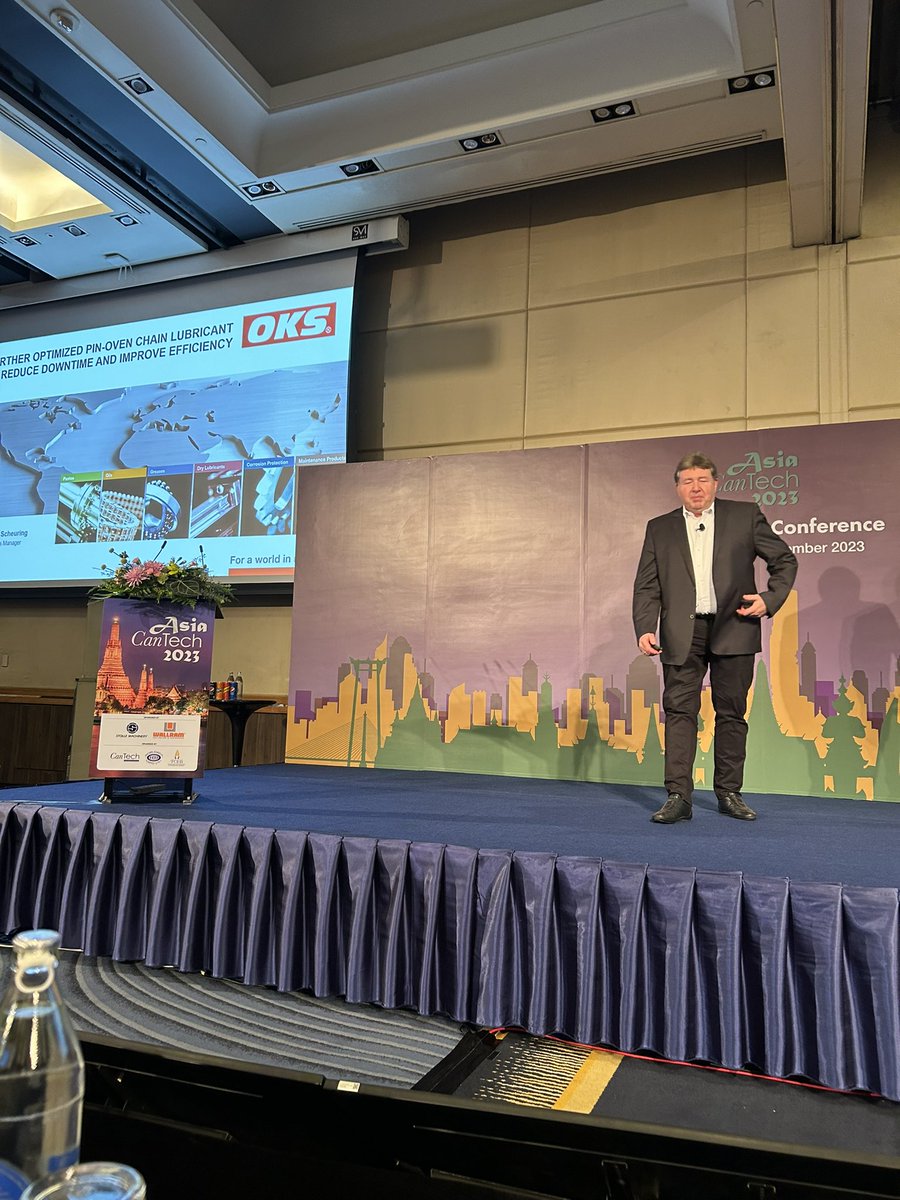 Our next speaker is Joachim Scheuring, export sales manager at OKS Spezialschmierstoffe, who informs the audience about the company’s optimised pin oven chain lubricant. #AsiaCanTech2023