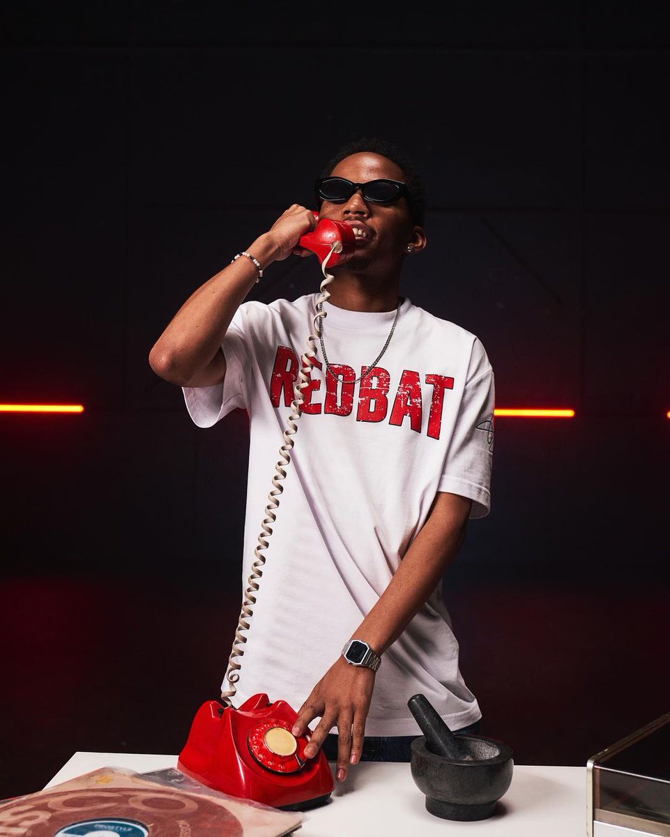 sportsceneSA's tweet photo. Kganyane… 😤. A collection to celebrate 20 years of Redbat, this is for the day ones 🙌🏾.

20 Years of Redbat collection now in selected sportscene stores &amp; online on Bash:
https://t.co/X6z60TbgjG

#Since03 #20YearsRedbat https://t.co/YaR5jUmFdb