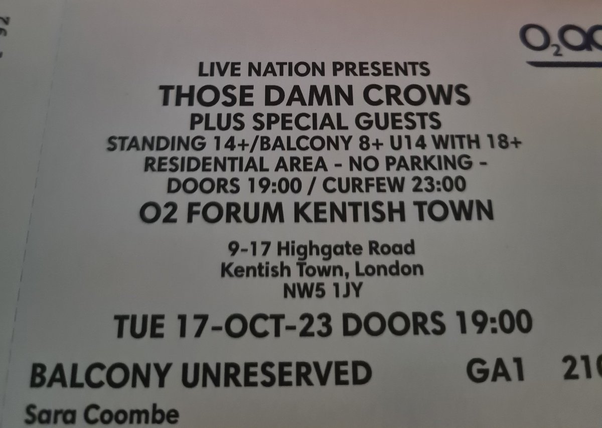 SaraCoombe's tweet photo. Well done @RoyalMail due to your ridiculous slow post and one day a week delivery I only yesterday received my tickets for a gig 2 weeks ago!! Thank goodness for email, and receipts else I would not have been able to get in!!! #royalmail #poorservice https://t.co/yOekTEPyia