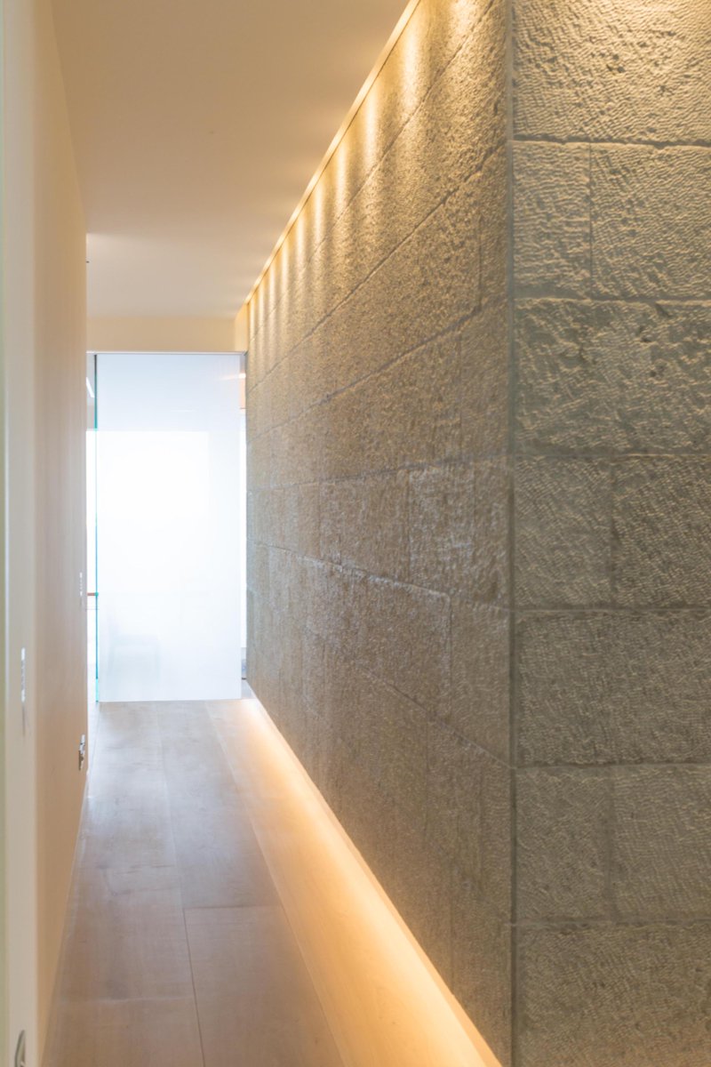 tyearchitects's tweet photo. Light and shadows

#tyearchitects #newbuild #granddesigns #hertfordshire #designinspo #housedesign #minimalism #amazingarchitecture #architexture #designers #architect #architects #architecturelovers #architectureinspo #dezeen #archdaily #architizer #awardwinning #riba https://t.co/0MZX9F0nwp