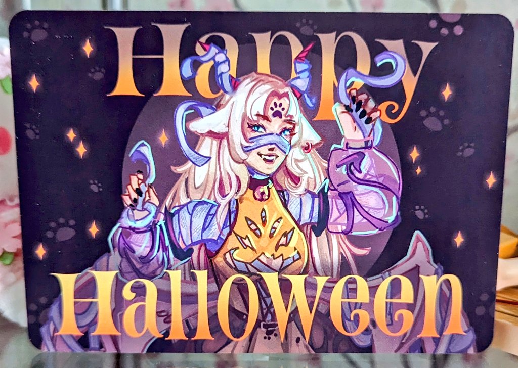 Annifang1's tweet image. 🎃 Happy Halloween my sweet little victims 😈🔥

Hab auch ein paar treats für euch ❤️

Ich Verlose diese 8 Postkarten hier auf Twitter! 

⚠️Opfergaben:
👻Follow auf Twitter
👻Follow auf Twitch
👻 Retweete den Post (keine Quotation!)

#VTuberUprising #GERVtuber #TwitchStreamers