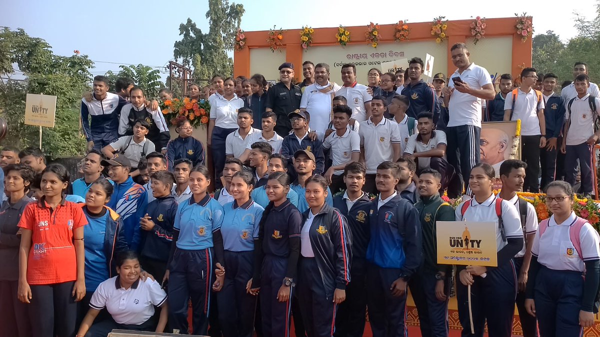 To commemorate the birth anniversary of the ' Iron Man of India' Sardar Vallabhbhai Patel, Cuttack Gp, organized ' Run for Unity' on 31 Oct 23 to celebrate the National Unity Day.