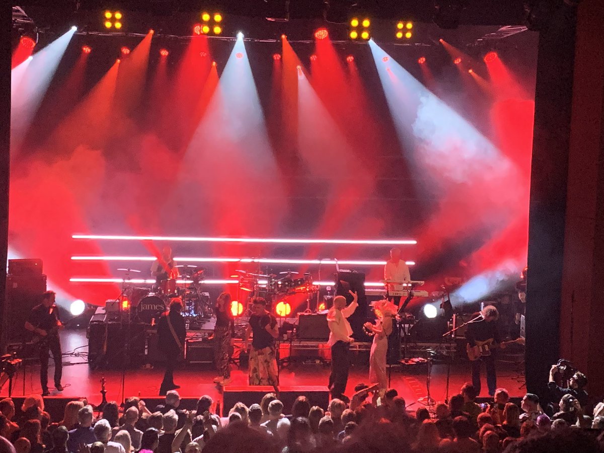 ajstirk's tweet photo. A magical night at Shepherds Bush Empire last night. @wearejames just get better and better. Thankyou @RealTimBooth for a fun evening 👍 https://t.co/ZgfGiqkPJj
