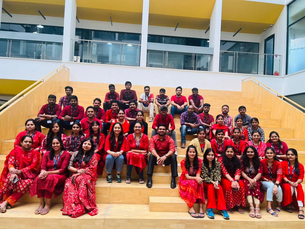 NECSWS_India's tweet photo. At @necsws_india our employees donned their vibrant outfits as they celebrated the joyous nine days of Navratri, it was not just a festival; it was a feeling of togetherness, positivity, and celebration within the organisation.

#NECSWSIndia #NECSWSIndiaEmployees #GarbaNight https://t.co/eRhbYHvTfX
